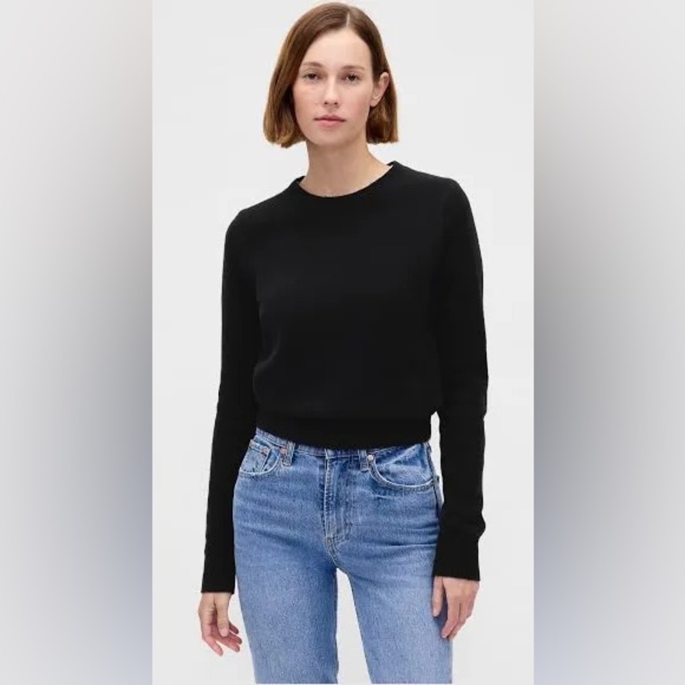 Gap CashSoft Crewneck Sweater